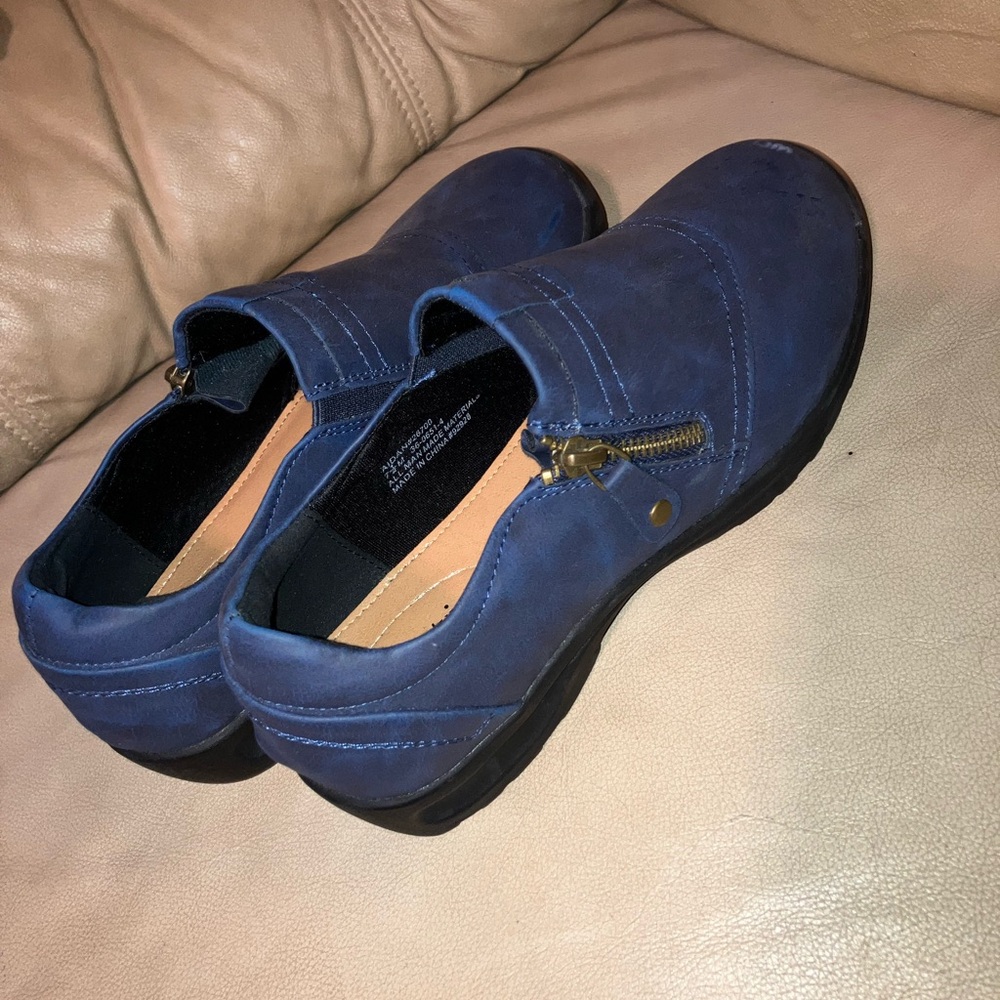 Comfortview Blue Moccasins for Women